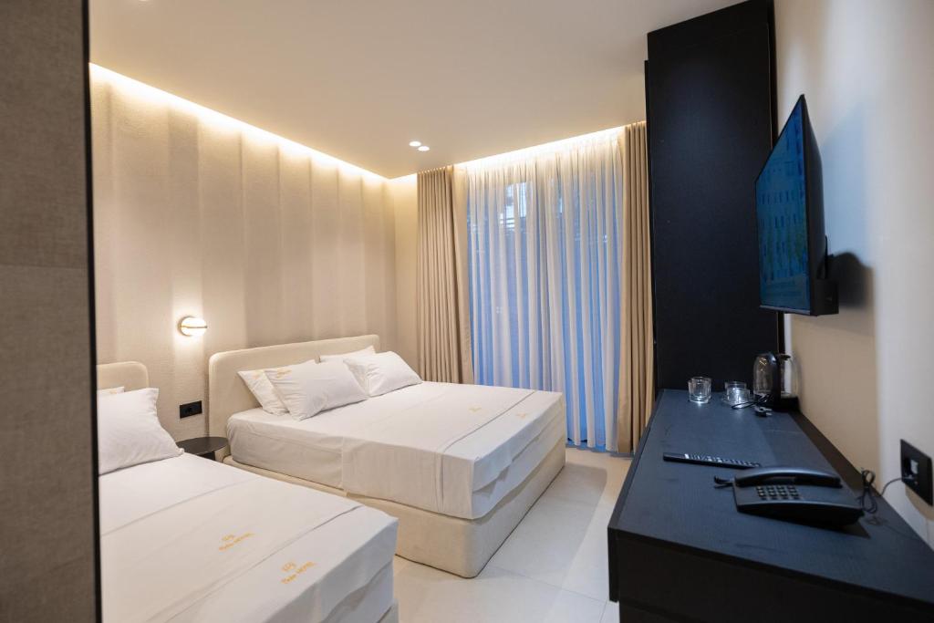 Garden View Room